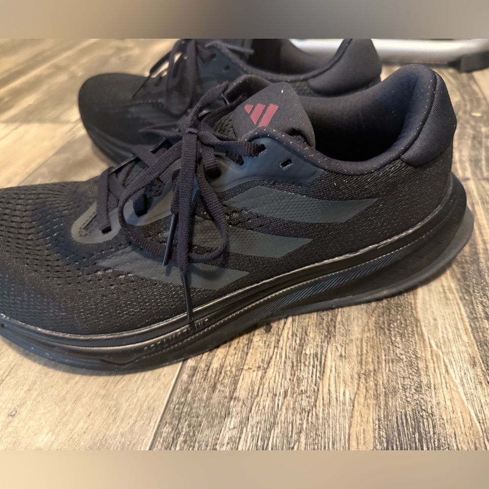 Adidas supernova
